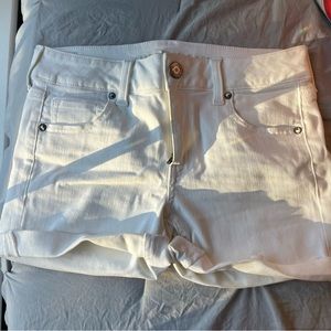 NWT american eagle shorts